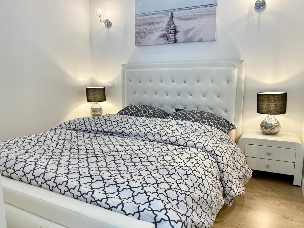 Lamartine- Heart Of Center- Modern And Design Flat Nice Luaran gambar